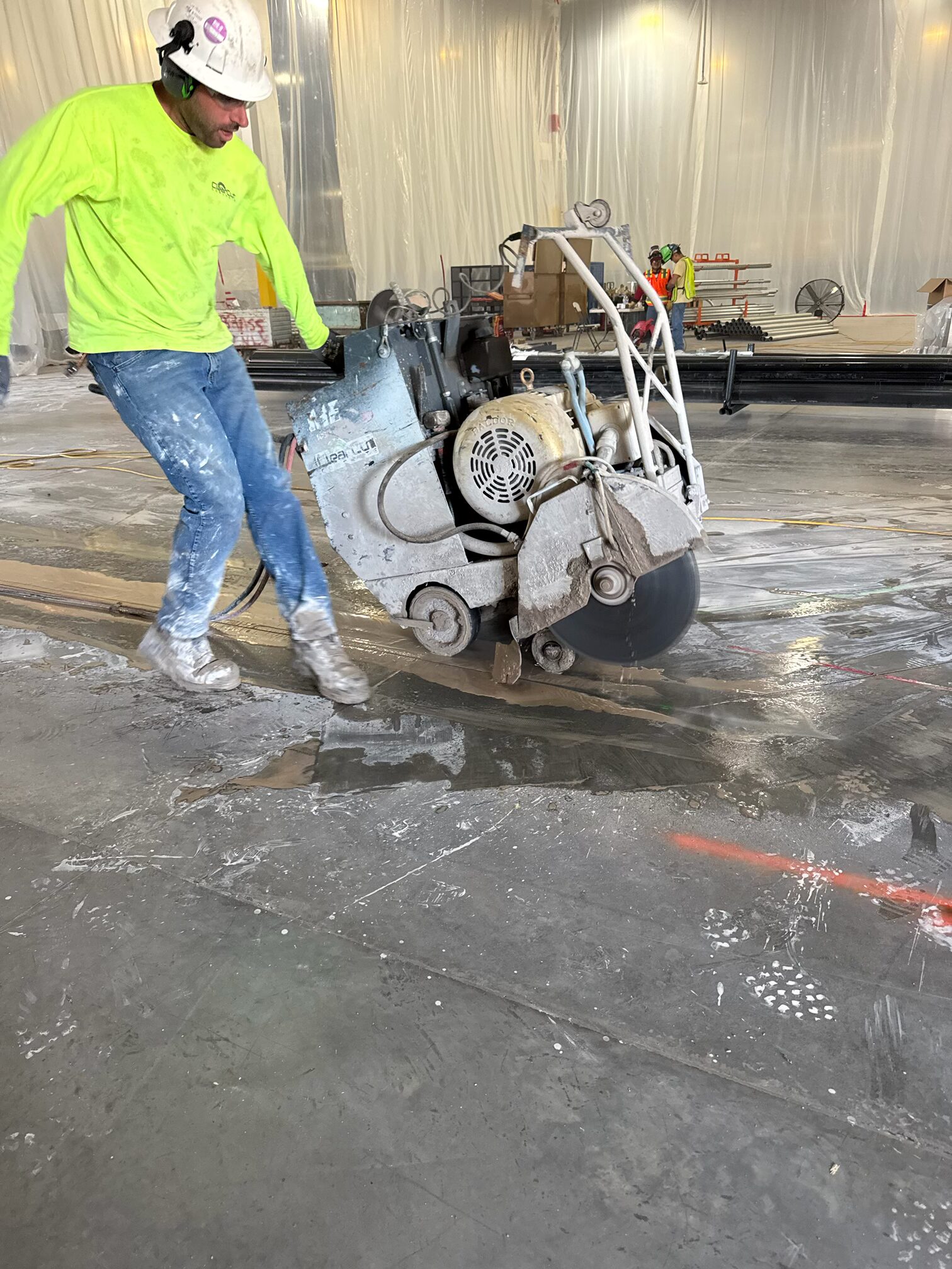 Indoor Flat Sawing